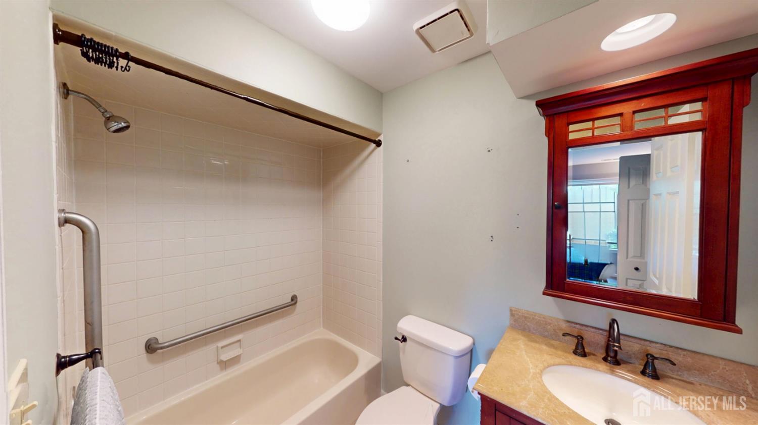 11 Ayres Court East Brunswick NJ 08816