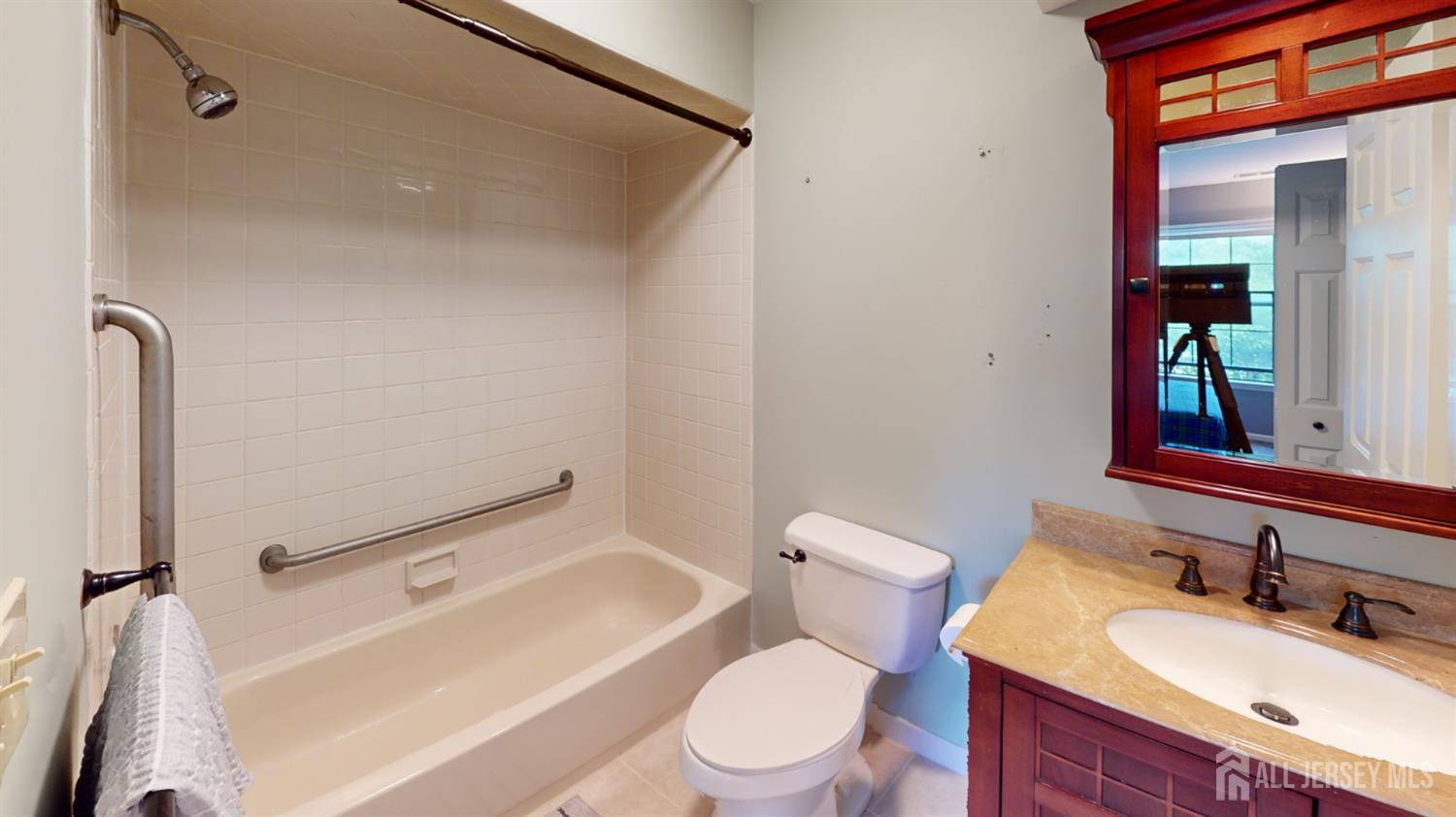 11 Ayres Court East Brunswick NJ 08816