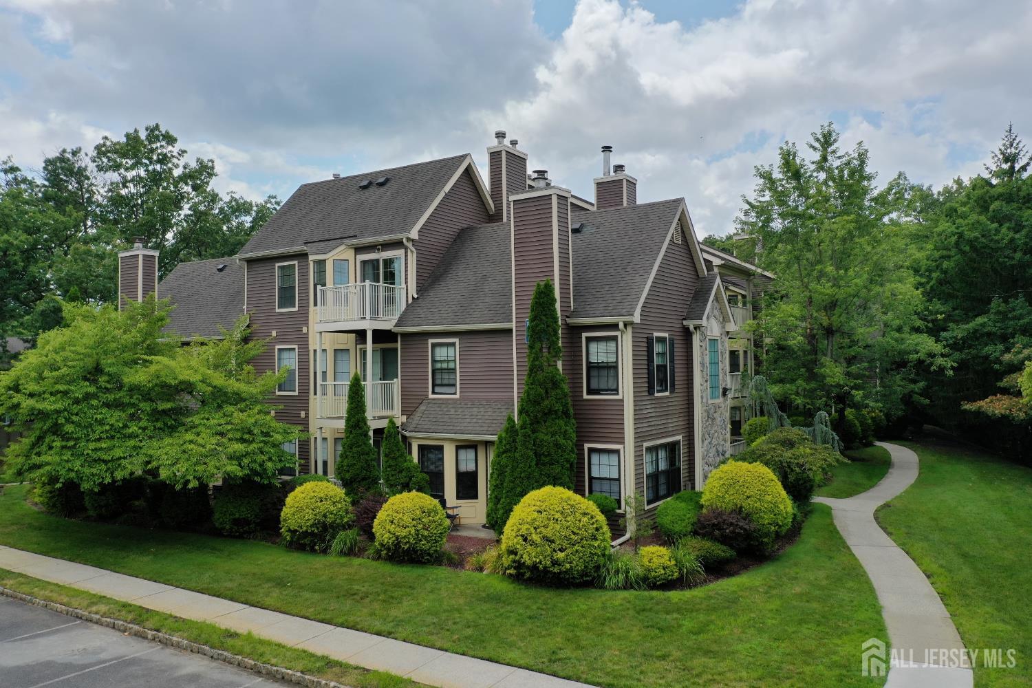 11 Ayres Court East Brunswick NJ 08816