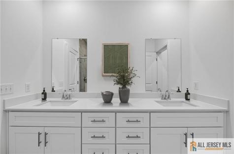 51 Bennet Field Way Hopewell Twp NJ 08691