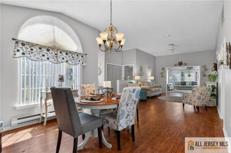 637 Madison Drive Monroe NJ 08831