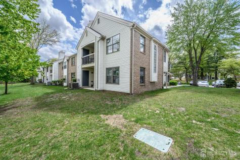 2302 Bayhead Drive Sayreville NJ 08859