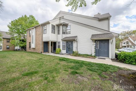 2302 Bayhead Drive Sayreville NJ 08859