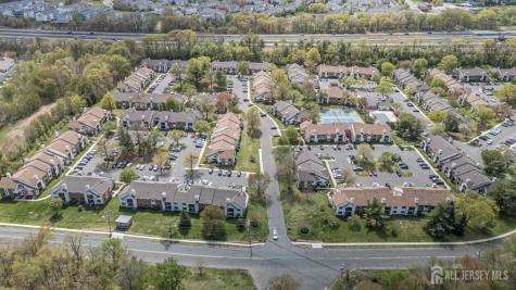2302 Bayhead Drive Sayreville NJ 08859