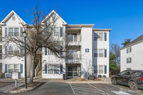 517 Waterford Drive Edison NJ 08817