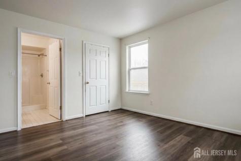 517 Waterford Drive Edison NJ 08817