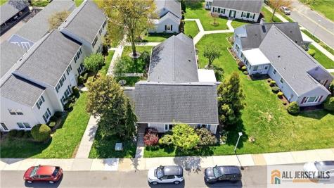 272 Middlebury Lane Monroe NJ 08831
