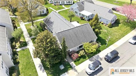 272 Middlebury Lane Monroe NJ 08831