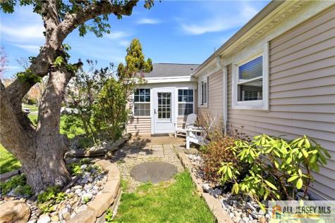 272 Middlebury Lane Monroe NJ 08831