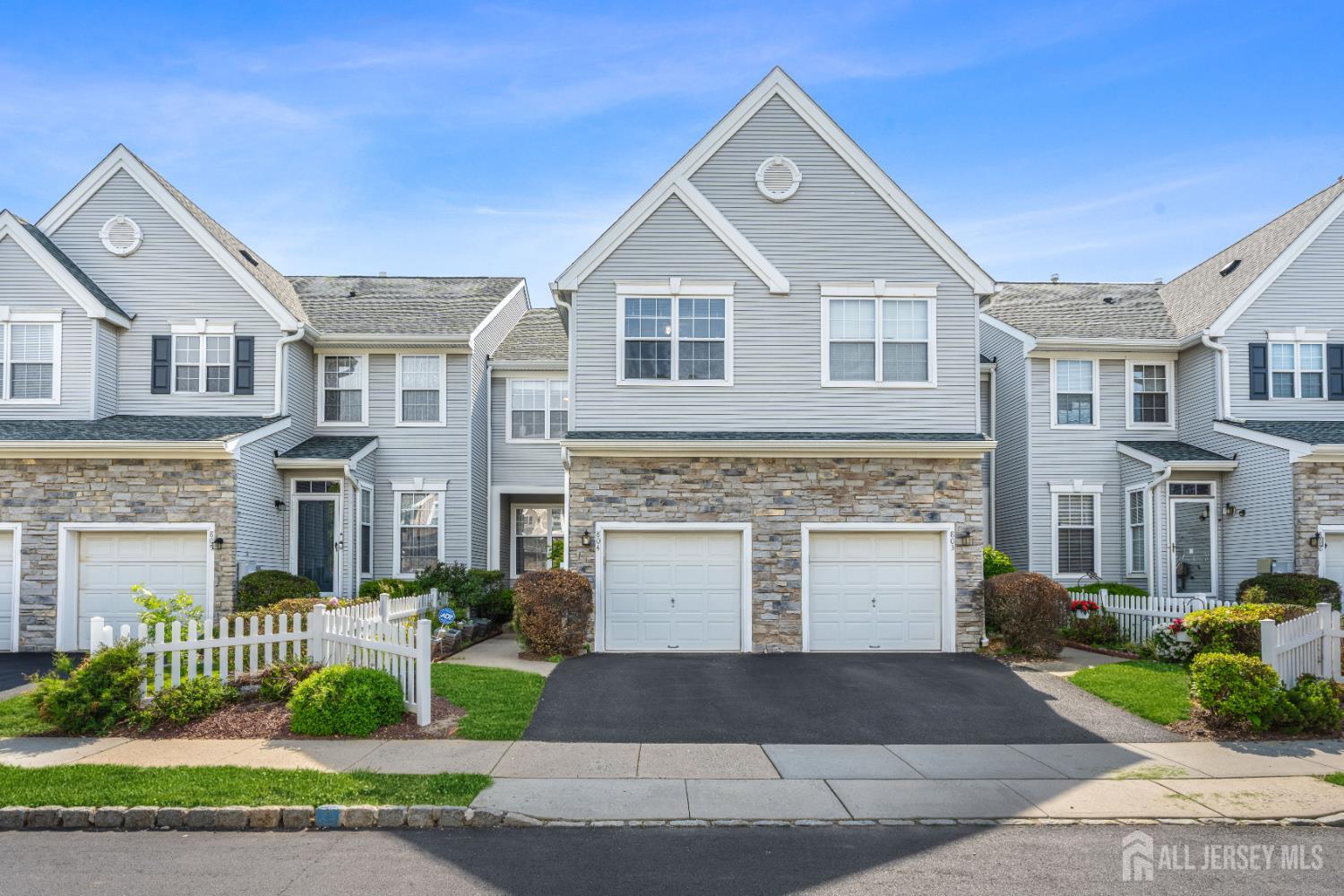 804 Dahlia Circle South Brunswick NJ 08810