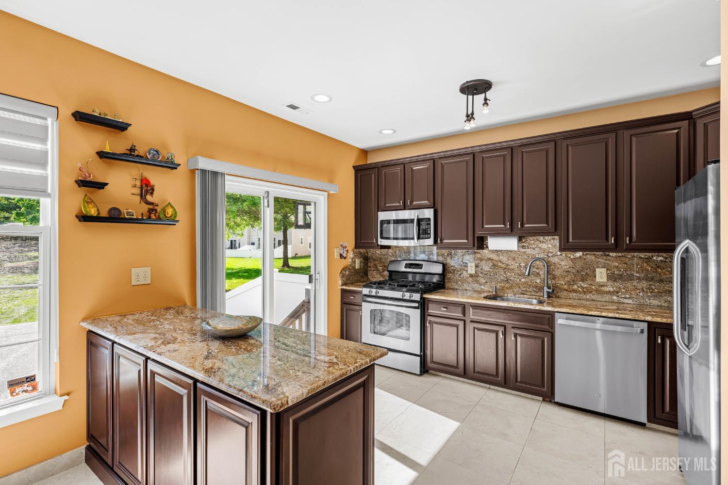 804 Dahlia Circle South Brunswick NJ 08810