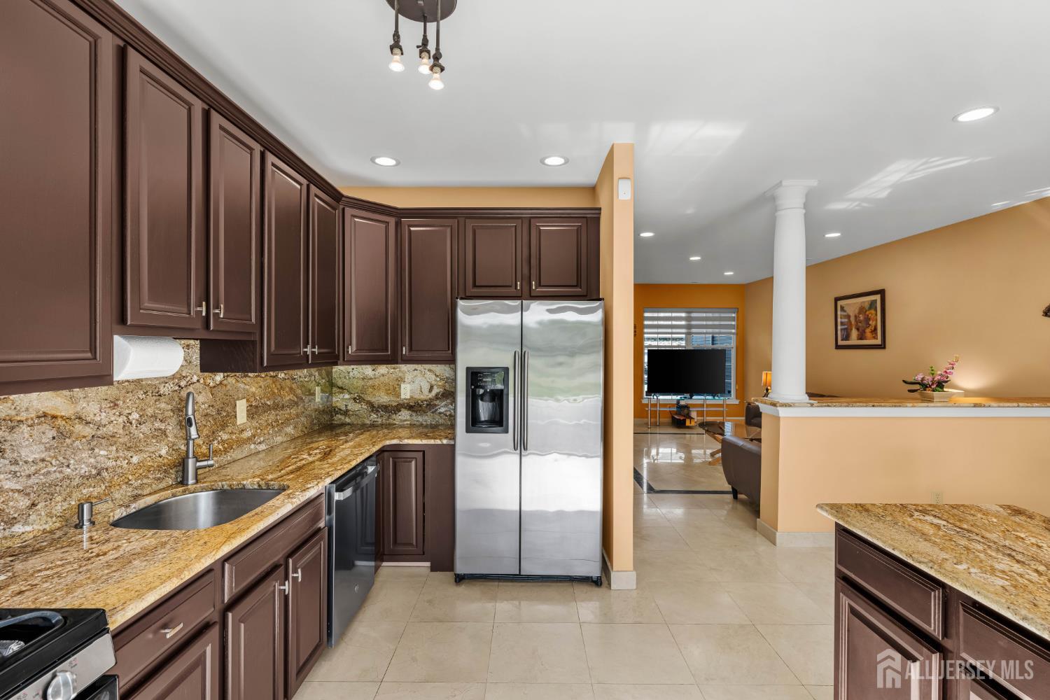 804 Dahlia Circle South Brunswick NJ 08810