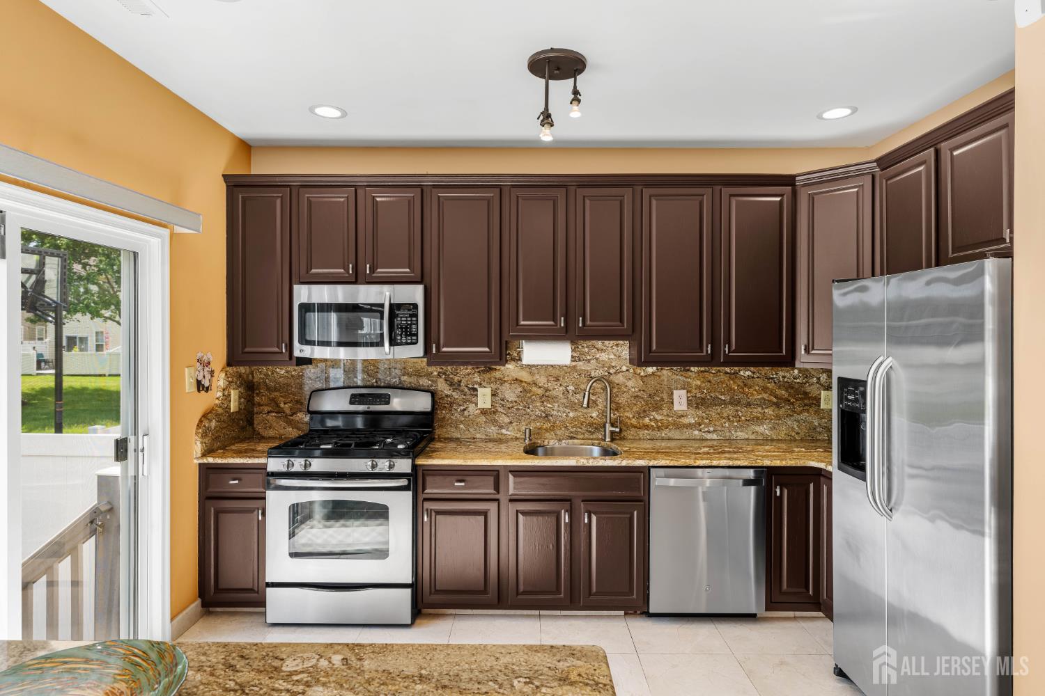 804 Dahlia Circle South Brunswick NJ 08810