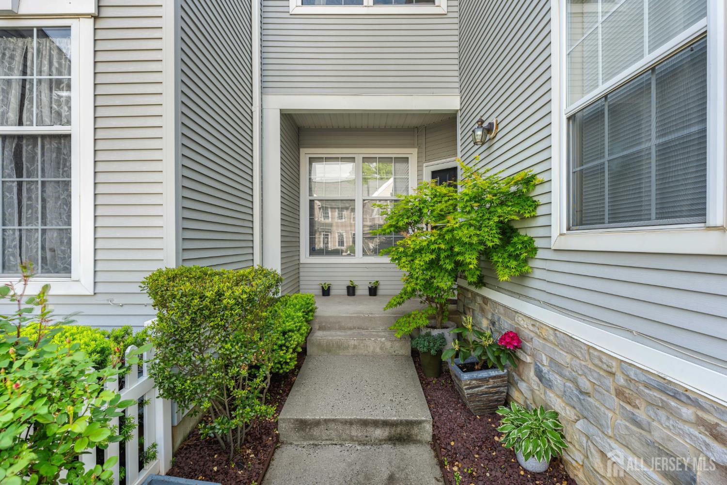 804 Dahlia Circle South Brunswick NJ 08810