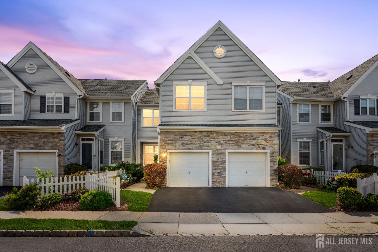 804 Dahlia Circle South Brunswick NJ 08810