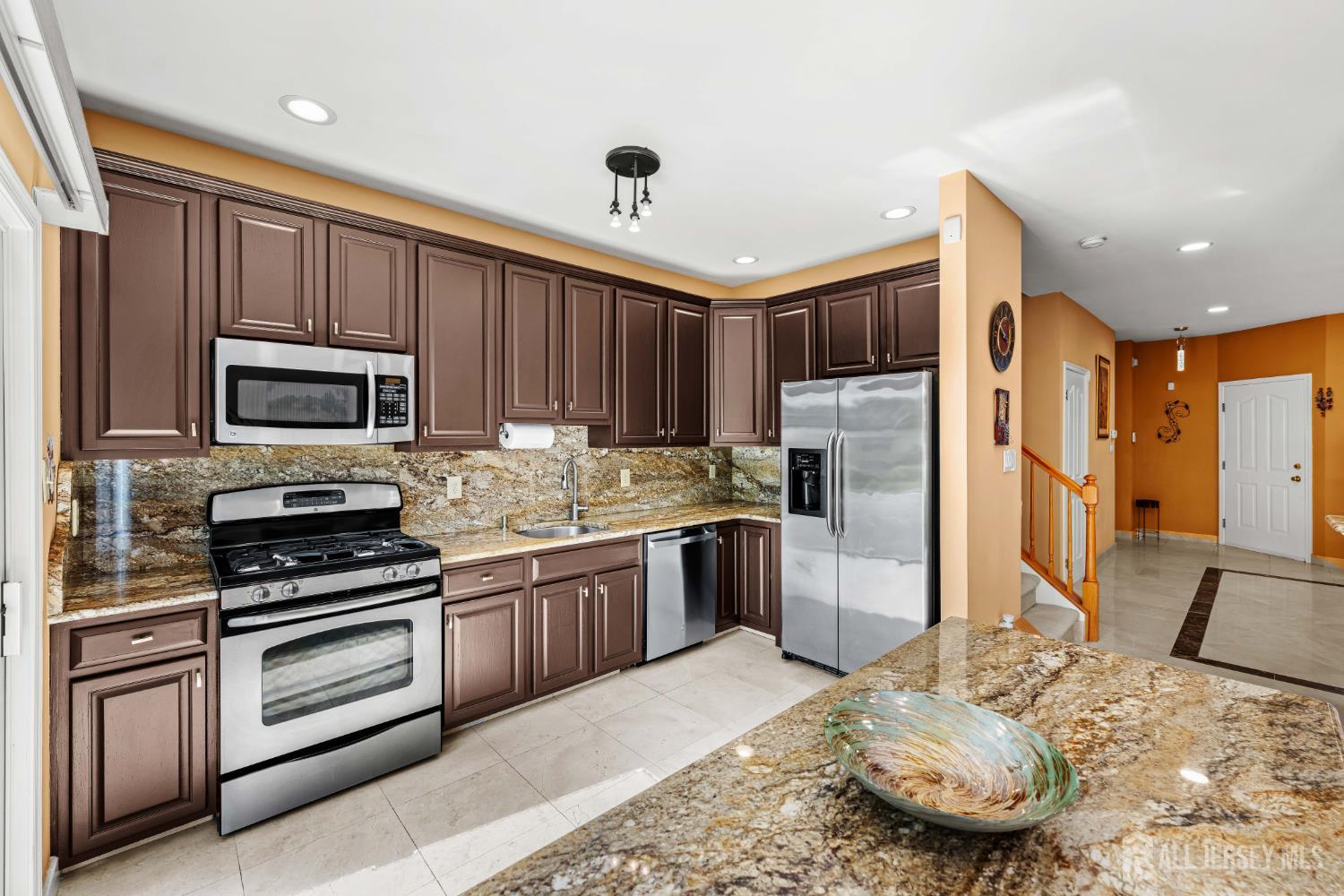 804 Dahlia Circle South Brunswick NJ 08810