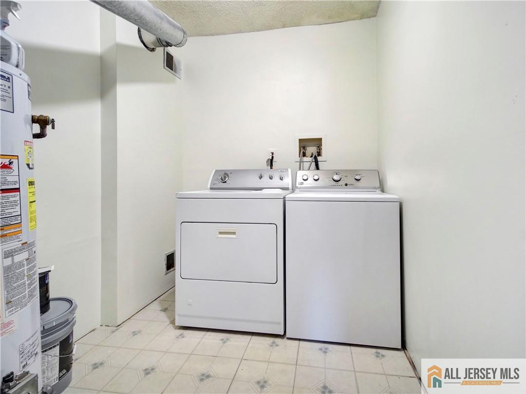 81 Canterbury Court Piscataway NJ 08854