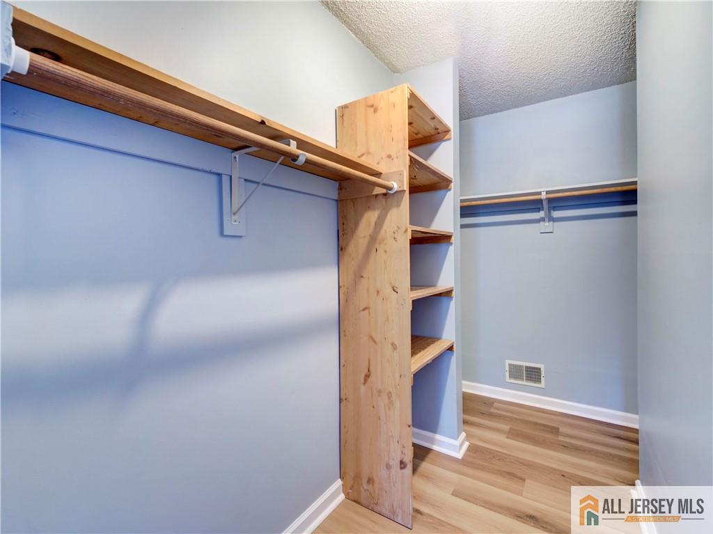 81 Canterbury Court Piscataway NJ 08854