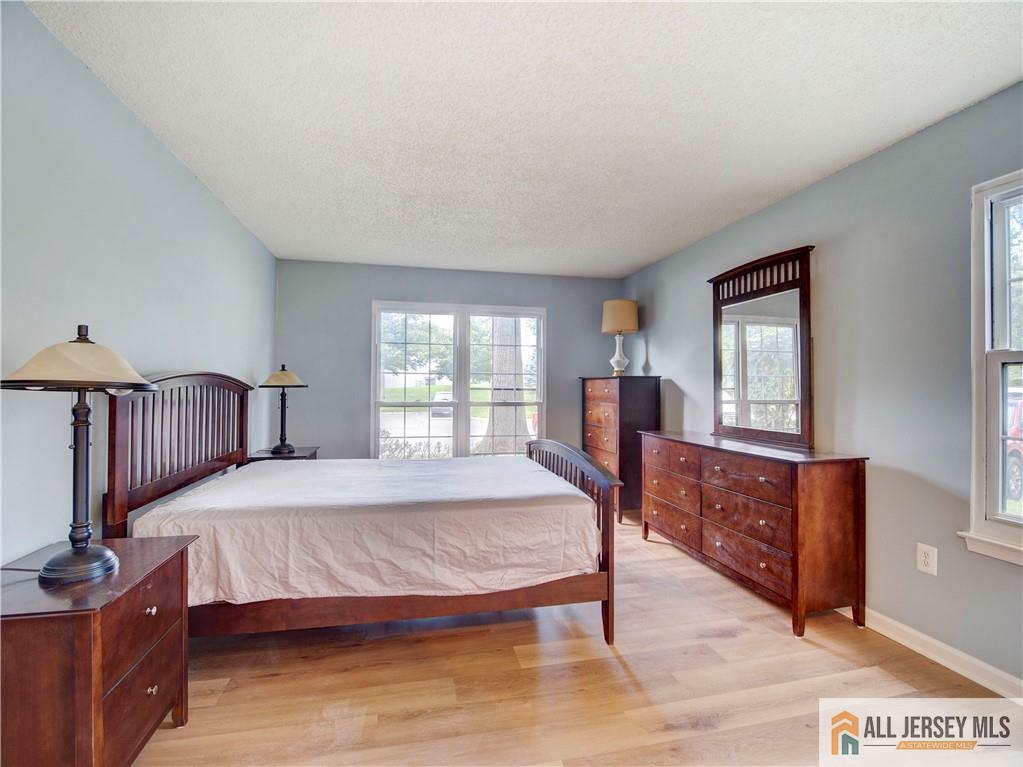81 Canterbury Court Piscataway NJ 08854