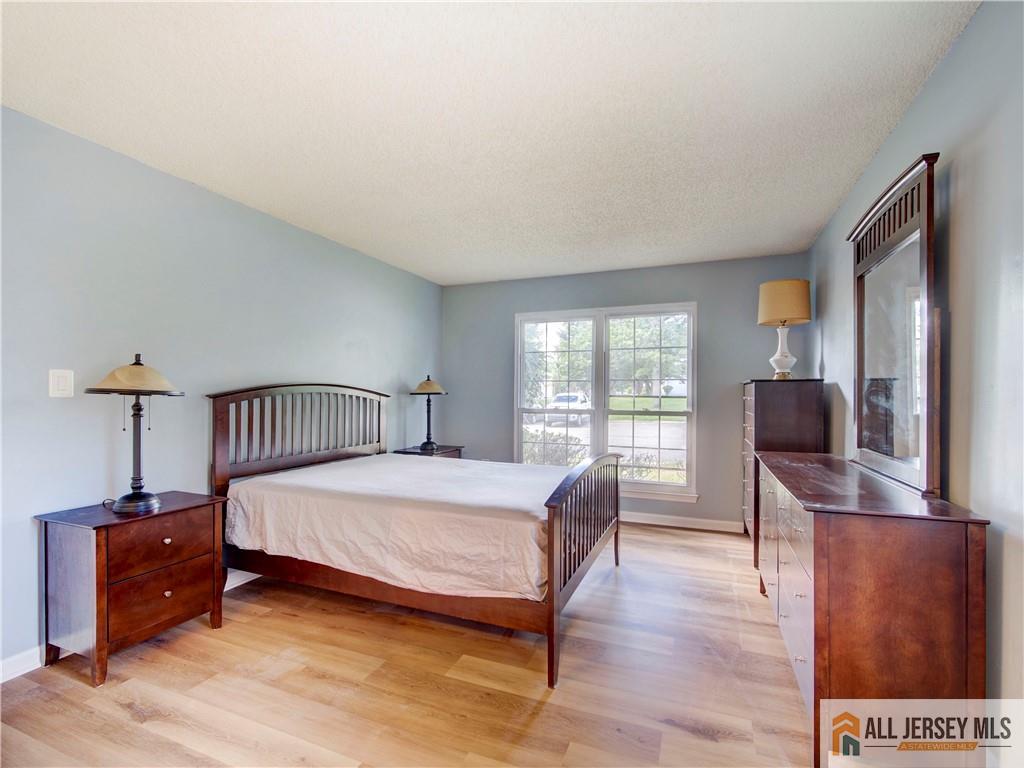 81 Canterbury Court Piscataway NJ 08854