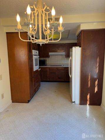 413 Oxford Lane Monroe NJ 08831