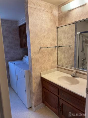 413 Oxford Lane Monroe NJ 08831
