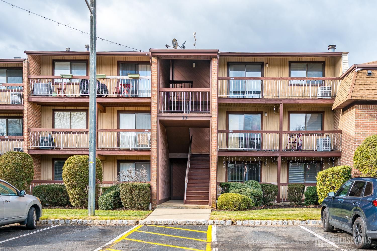 1314 Edison Glen Terrace Edison NJ 08837
