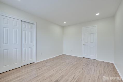 1314 Edison Glen Terrace Edison NJ 08837