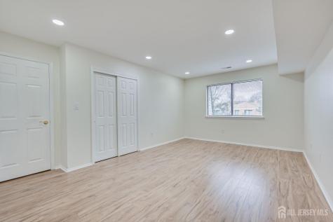 1314 Edison Glen Terrace Edison NJ 08837