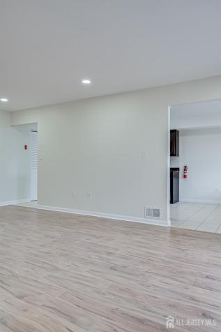1314 Edison Glen Terrace Edison NJ 08837