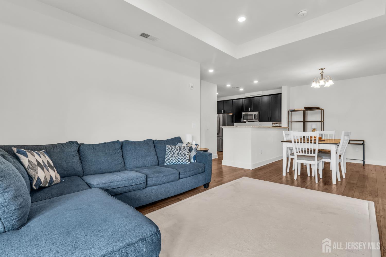 637 Marion Lane Monroe NJ 08831