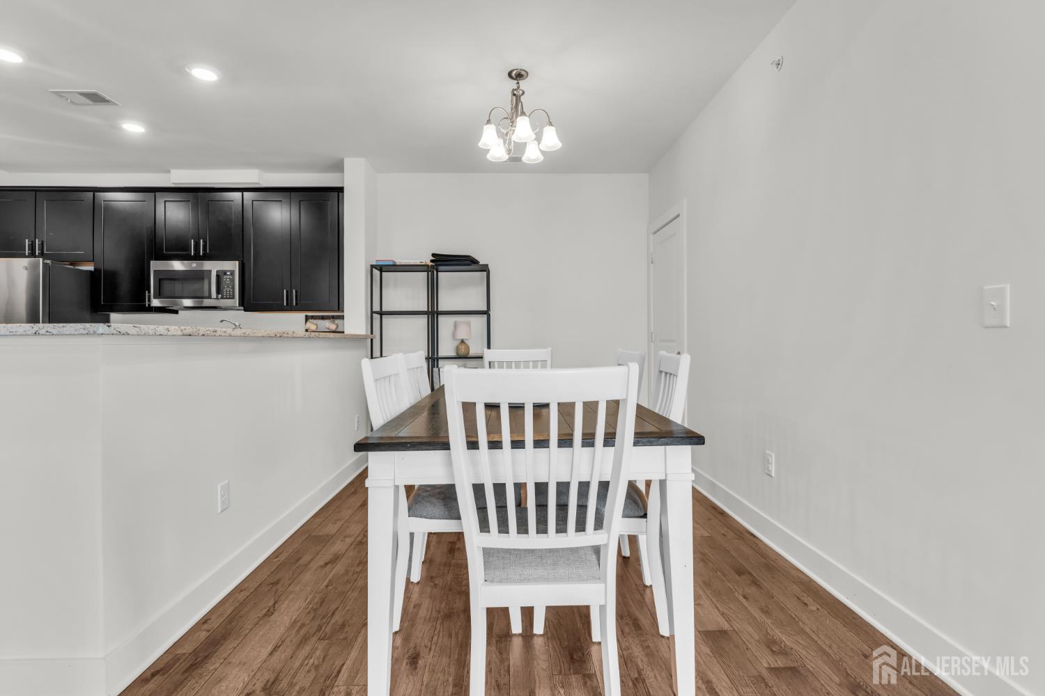 637 Marion Lane Monroe NJ 08831