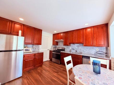 918 Plymouth Road North Brunswick NJ 08902