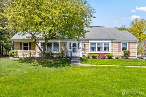678 Yarborough Way Monroe NJ 08831
