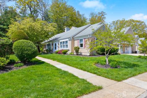 678 Yarborough Way Monroe NJ 08831