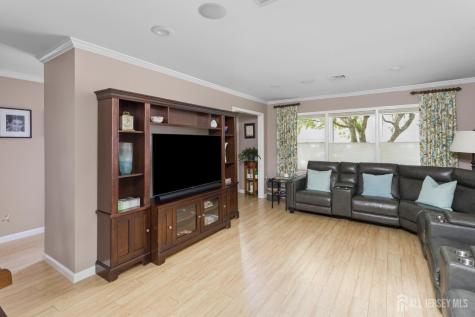 678 Yarborough Way Monroe NJ 08831