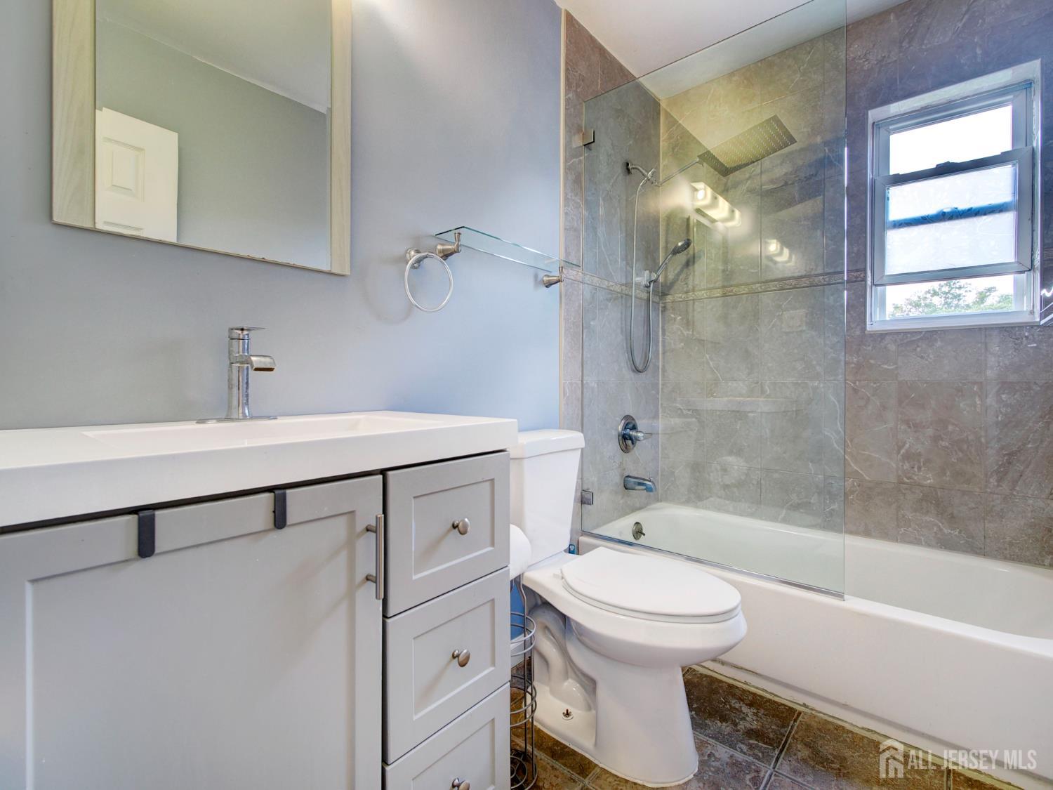 32-A Woodedge Avenue Edison NJ 08817