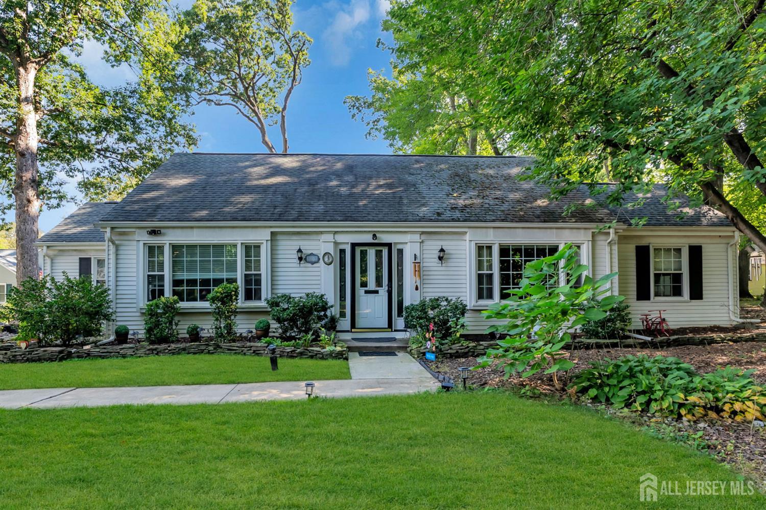 288 Sudbury Lane Jamesburg NJ 08831