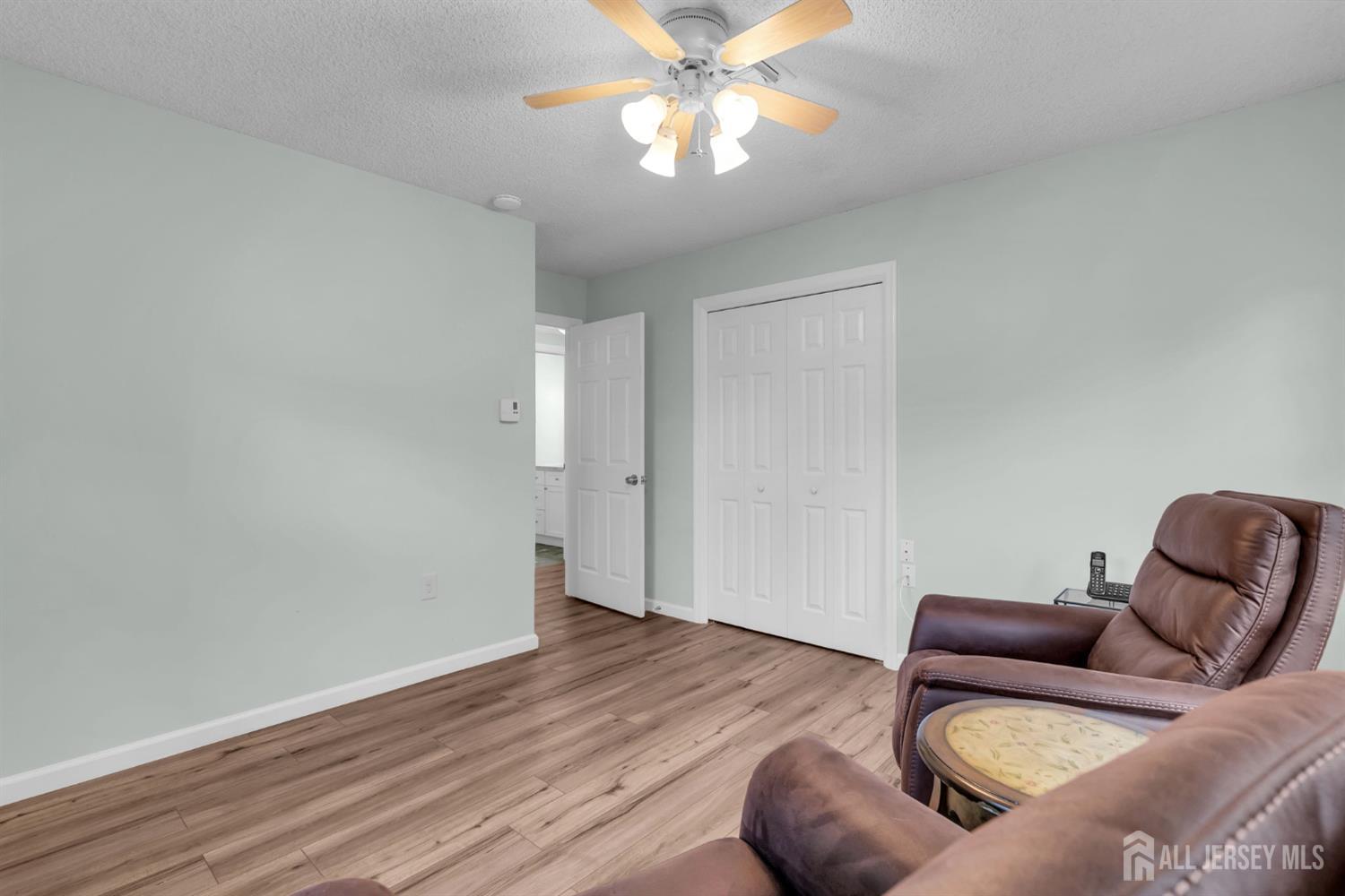 288 Sudbury Lane Jamesburg NJ 08831