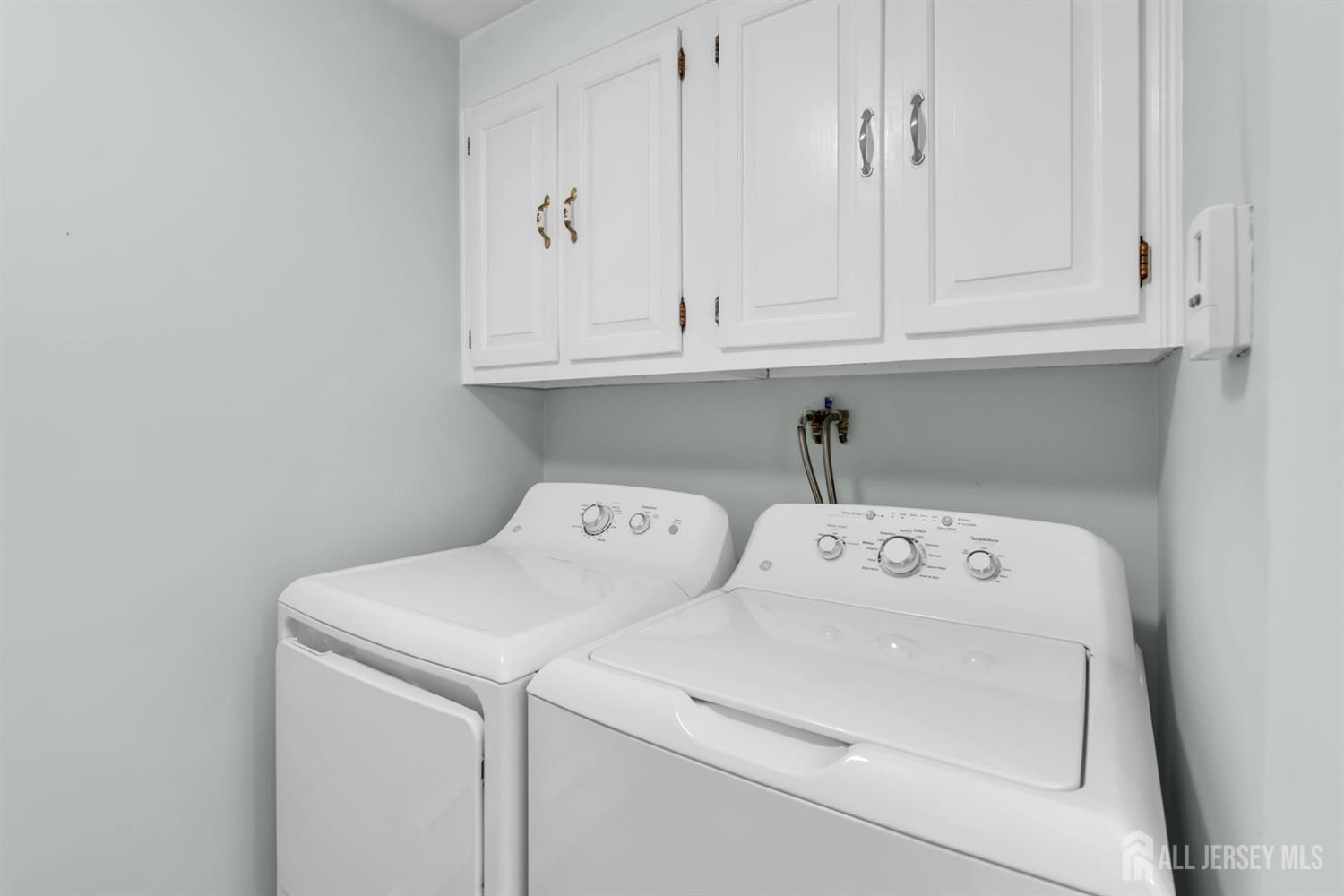 288 Sudbury Lane Jamesburg NJ 08831