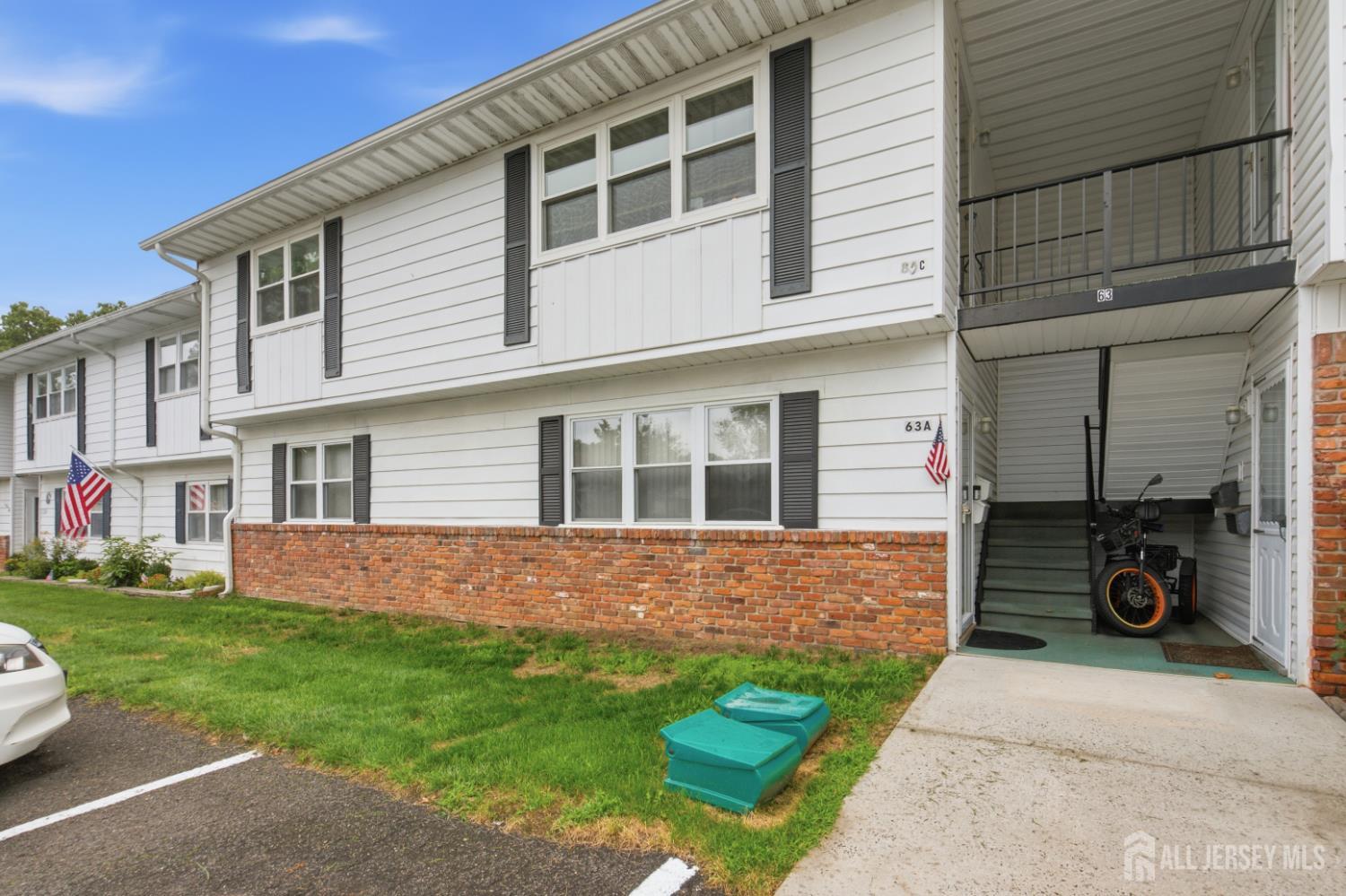63 63-c Galewood Drive Old Bridge NJ 07747