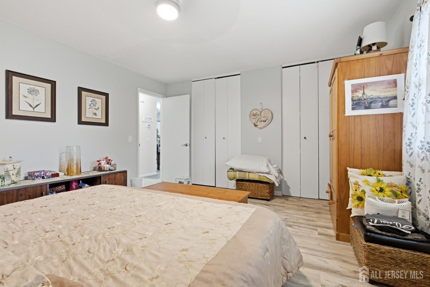 63 63-c Galewood Drive Old Bridge NJ 07747
