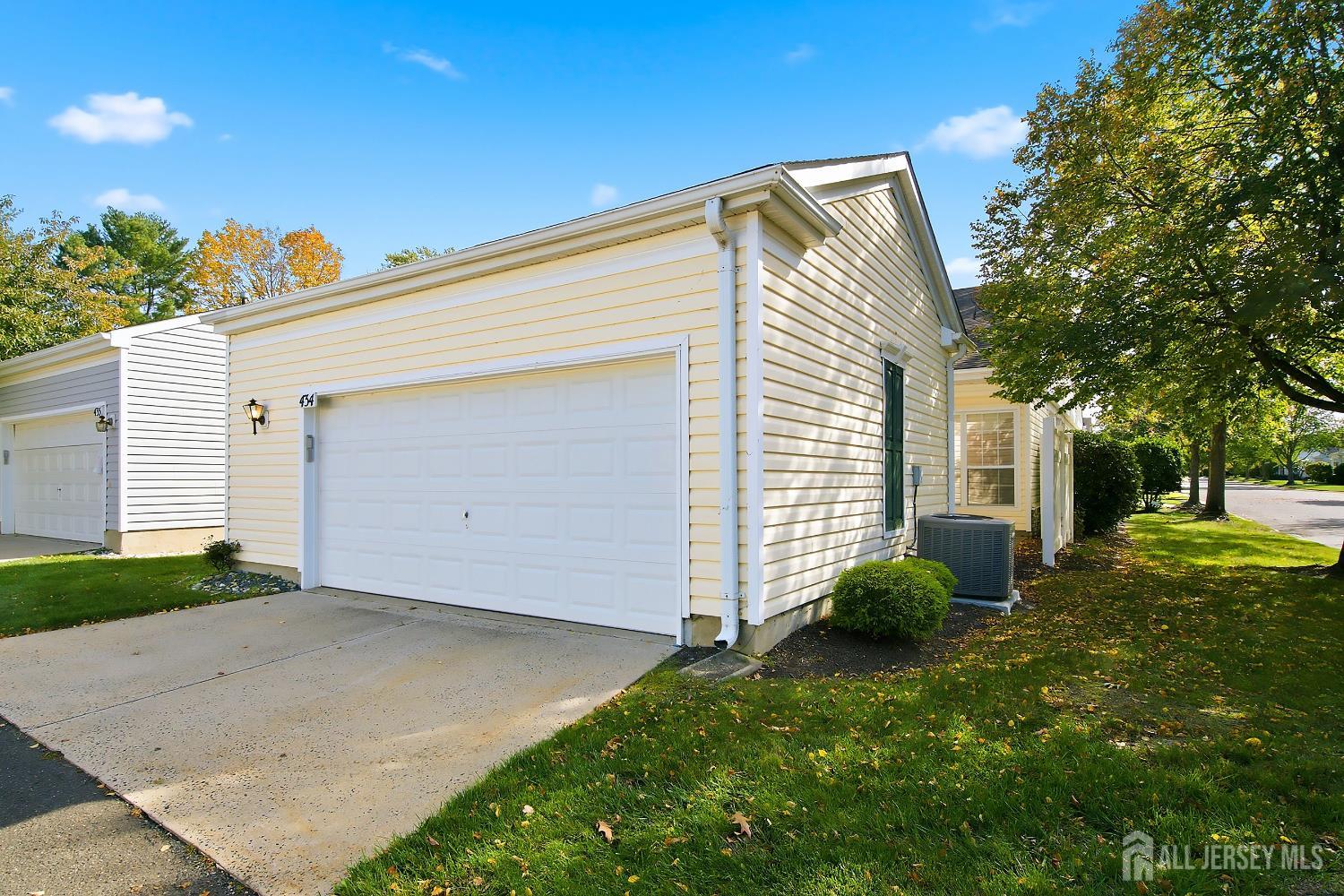 434 Bluebird Drive Monroe NJ 08831