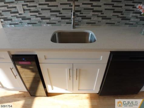 340 Sharon Garden Court Woodbridge Proper NJ 07095
