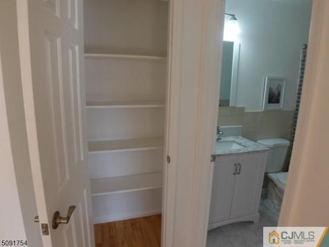 340 Sharon Garden Court Woodbridge Proper NJ 07095