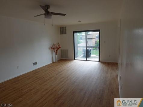 340 Sharon Garden Court Woodbridge Proper NJ 07095
