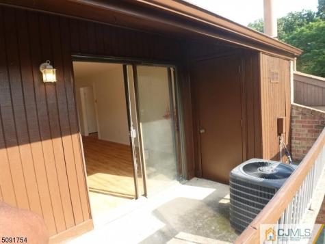 340 Sharon Garden Court Woodbridge Proper NJ 07095