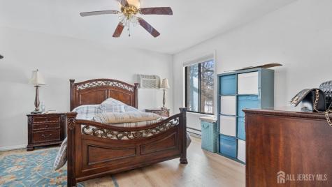 225 Medford Court Manalapan NJ 07726