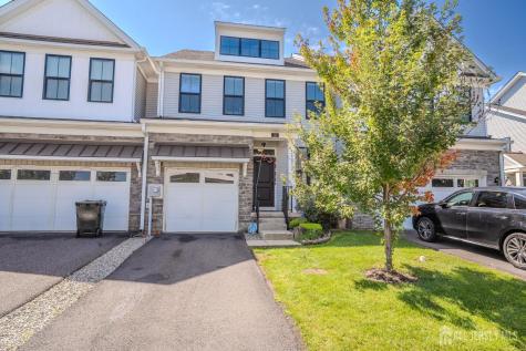 15 Clover Lane Monroe NJ 08831