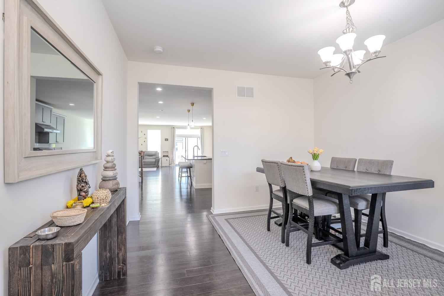 15 Clover Lane Monroe NJ 08831